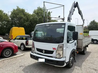 Usata Nissan Cabstar 116 CV (85 kW) 2010 Bianco Pick-up