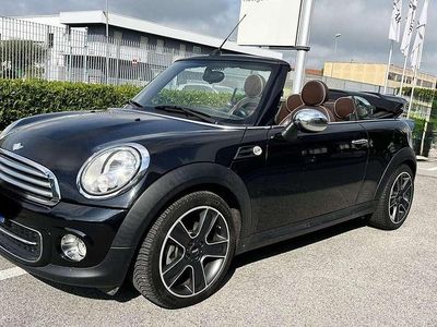 Usata Mini Cooper Cabriolet 122 CV (89 kW) 2011 Nero Cabrio