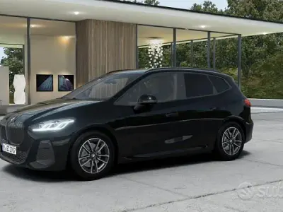 Nuova BMW 218 Active Tourer M Sport 150 CV (110 kW) 2026 Nero Monovolume