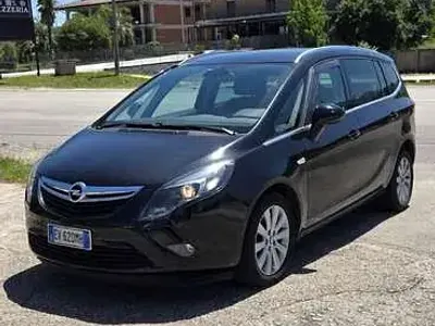 Usata Opel Zafira Tourer