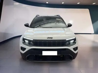 Usata Jeep Avenger Overland 145 CV (106 kW) 2025 Bianco SUV