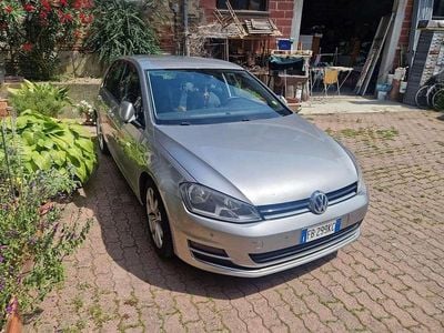 Usata VW Golf VII Highline 110 CV (80 kW) 2015 Berlina