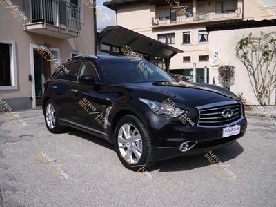 Infiniti QX70