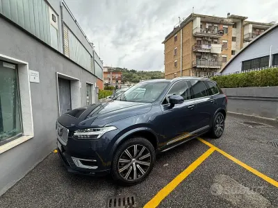 Occasion Volvo XC90 235 ch (172 kW) 2023 Bleue SUV