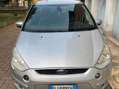 Usata Ford S-MAX 150 CV (110 kW) 2007 Grigio Monovolume