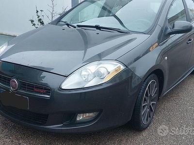 Grigio Usata 2007 Fiat Bravo Utilitaria | 3200 € (Buon prezzo)