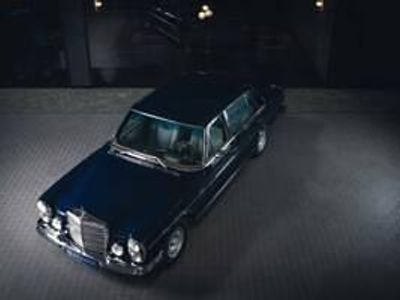 Usata Mercedes 300 250 CV (183 kW) 1968 Blu Berlina