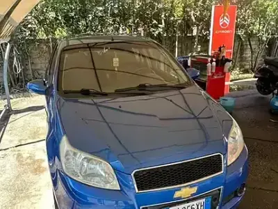 Usata Chevrolet Aveo 84 CV (61 kW) 2009 Bluazzurro Berlina