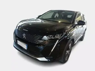 Usata Peugeot 3008 Allure 130 CV (95 kW) 2022 Nero SUV