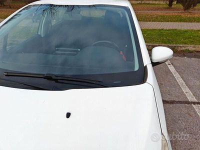 Bianco Usata 2013 Peugeot 208 Allure Utilitaria | 5500 € (Buon prezzo)