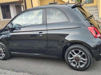 Begagnad Fiat 500 Collezione 69 HK (50 kW) 2019 Svart Halvkombi