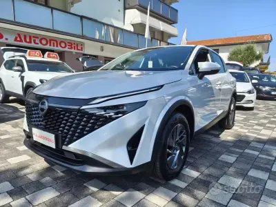 Usata Nissan Qashqai Acenta 140 CV (102 kW) 2025 Bianco SUV