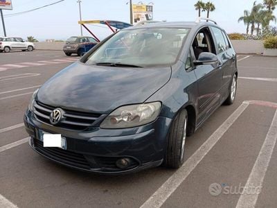 VW Golf V