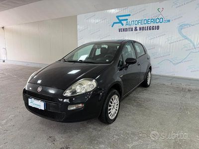 Usata Fiat Punto Street 77 CV (56 kW) 2014 Nero Utilitaria