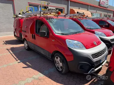 Usata Fiat Fiorino 95 CV (69 kW) 2018 Rosso Monovolume