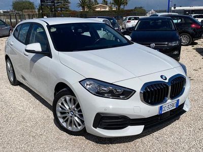 Usata BMW 116 Advantage 116 CV (85 kW) 2020 Bianco Utilitaria