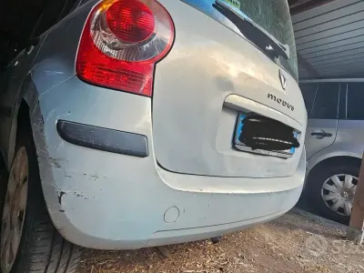 Usata Renault Modus 63 CV (46 kW) 2005 Grigio Monovolume