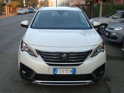 Usata Peugeot 5008 S 131 CV (96 kW) 2019 Bianco SUV