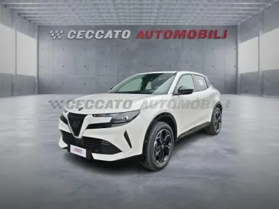 Nuova Alfa Romeo GT Junior Sprint 145 CV (106 kW) 2026 Bianco SUV