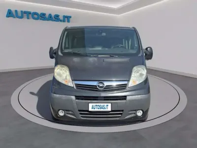 Usata Opel Vivaro 114 CV (83 kW) 2014 Nero Monovolume