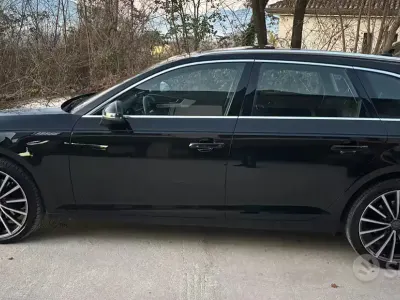 Usata Audi A4 Business Plus 150 CV (110 kW) 2017 Nero Station wagon