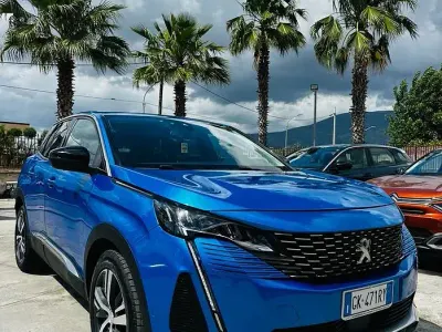 Usata Peugeot 3008 Active 131 CV (96 kW) 2022 Blu SUV