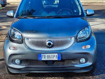 Usata Smart ForFour Passion 71 CV (52 kW) 2018 Grigio Utilitaria