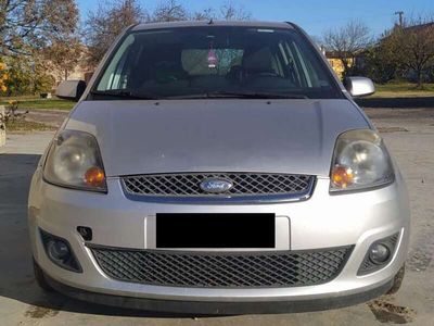 usata Ford Fiesta 5p 1.4 16v Ghia