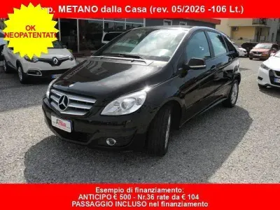 Usata Mercedes B180 116 CV (85 kW) 2010 Nero Monovolume