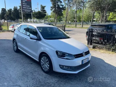 Usata VW Polo Comfortline 90 CV (66 kW) 2010 Bianco Utilitaria