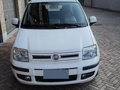 Usata Fiat Panda Dynamic 69 CV (50 kW) 2010 Bianco Utilitaria