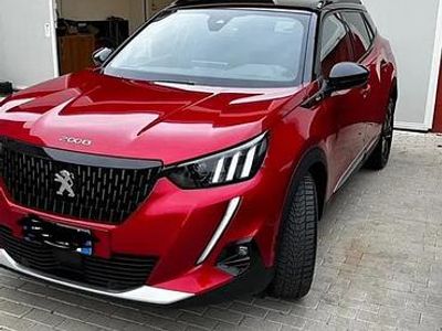 Usata Peugeot 2008 GT-line 110 CV (80 kW) 2022 Rosso SUV