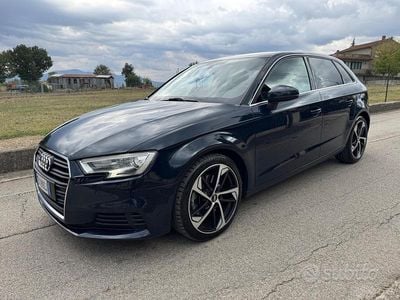 Usata Audi A3 Sport 184 CV (135 kW) 2019 Blu Berlina