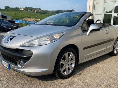 Usata Peugeot 207 CC 120 CV (88 kW) 2008 Argento Cabrio