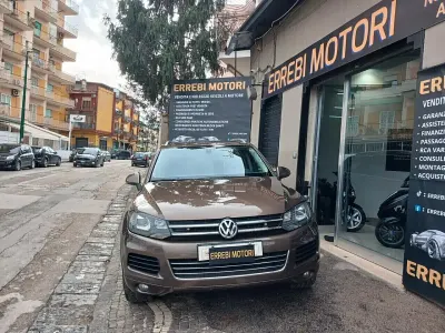 Usata VW Touareg 280 CV (205 kW) 2011 Marrone SUV