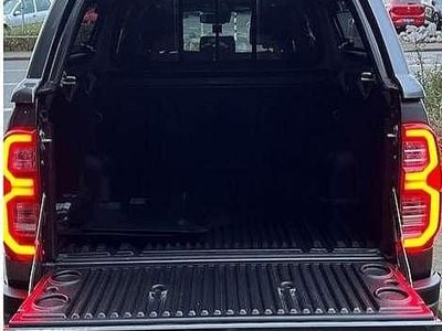Begagnad Toyota HiLux Lounge 150 HK (110 kW) 2020 Pickup