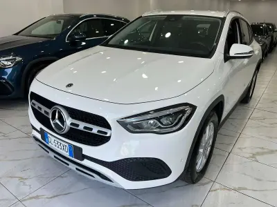 Usata Mercedes GLA180 Business 116 CV (85 kW) 2022 Other SUV