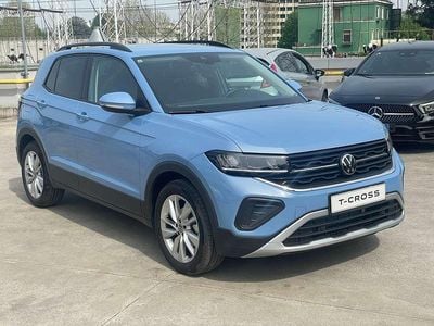 Usata VW T-Cross Edition 116 CV (85 kW) 2024 Clear blue metallizzato SUV