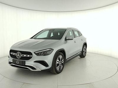 Usata Mercedes GLA180 Advanced 116 CV (85 kW) 2025 Grigio SUV