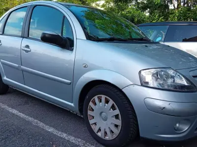 Usata Citroën C3 Elegance 68 CV (50 kW) 2009 Argento Berlina