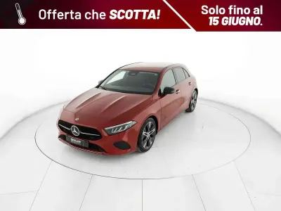 Usata Mercedes A180 Advanced Plus 116 CV (85 kW) 2023 Rosso Berlina