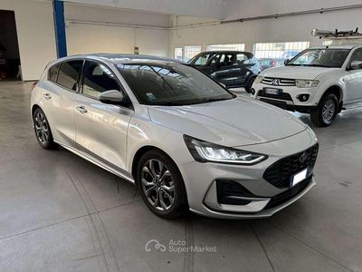 Argento metallizzato Usata 2024 Ford Focus ST-Line Berlina | 18.900 € (Super prezzo)