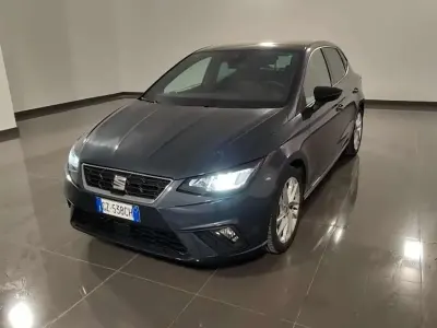 Usata Seat Ibiza FR 95 CV (69 kW) 2025 Grigio Utilitaria