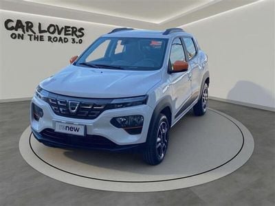 Usata Dacia Spring Comfort Plus 33 kW (45 CV) 2023 Bianco kaolin Utilitaria