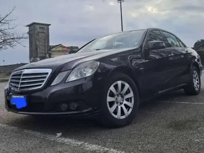 Usata Mercedes E220