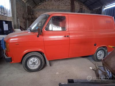 Usata Ford Transit 1980 Rosso