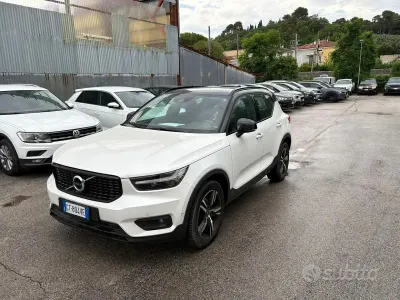 Usata Volvo XC40 R-Design 190 CV (139 kW) 2018 Bianco SUV