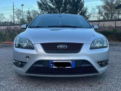 Usata Ford Focus ST 226 CV (166 kW) 2007 Argento Berlina