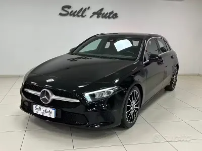 Usata Mercedes A180 116 CV (85 kW) 2018 Nero Berlina
