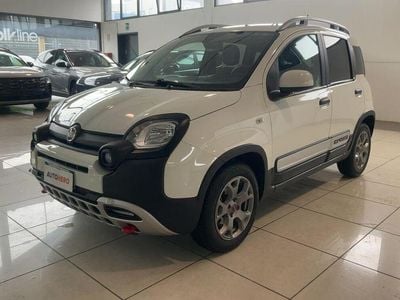 Usata Fiat Panda Cross Cross 69 CV (50 kW) 2022 Bianco Utilitaria